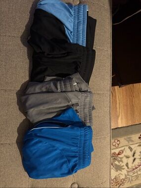 tek gear boys shorts lot, Blue, Gray, and Black Youth Boys Large